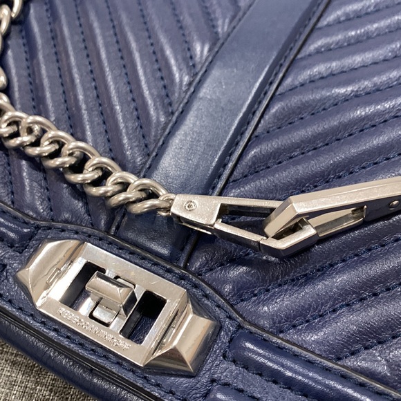 Sold! Rebecca Minkoff Love Chevron Leather Quilted Chain Crossbody Bag - Picture 16 of 16